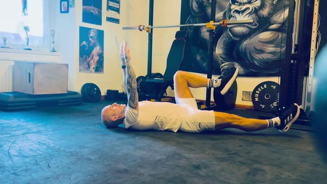 Dead bug single-leg drop