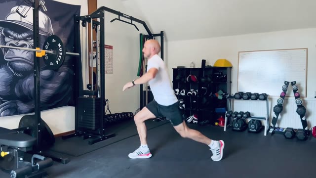 Lunge jumps