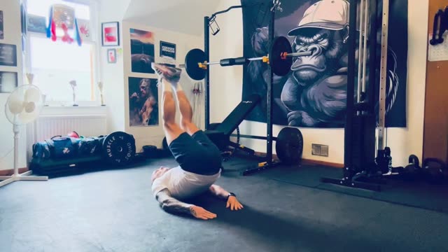 Straight-legged hip raise