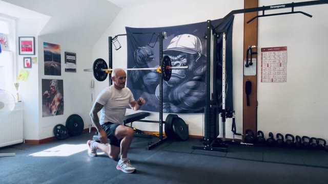 Walking lunges